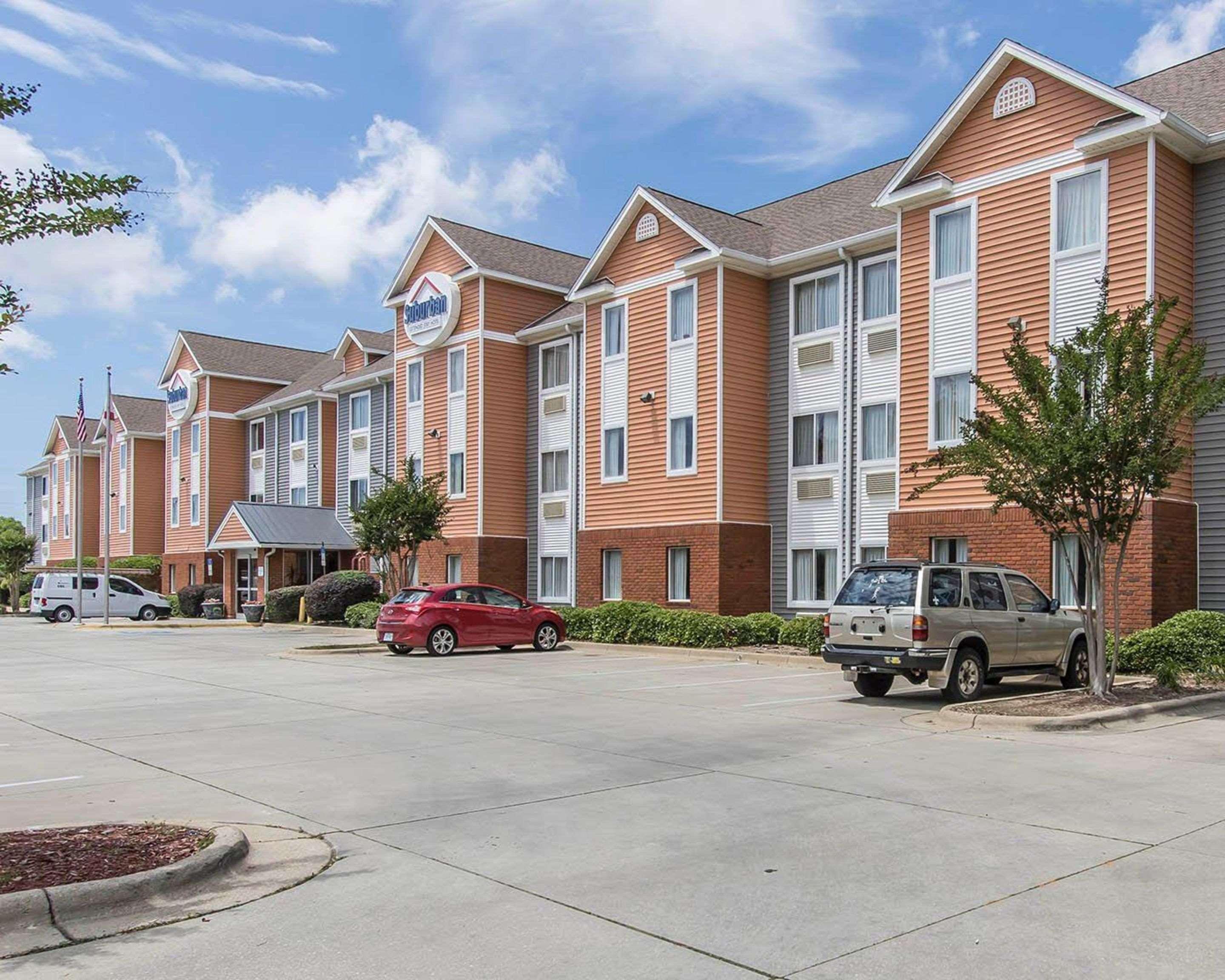 Warrington Suburban Extended Stay Hotel Naval Base Area מראה חיצוני תמונה